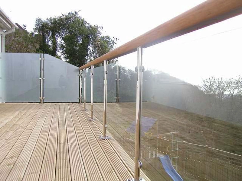 Stainless steel 316 balustrade post for crystal clear glass railing and cable railing system