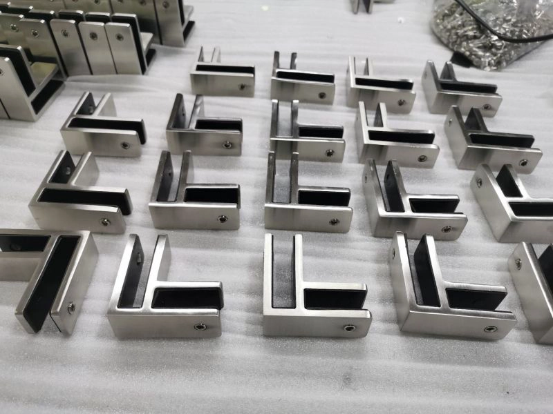 Stainless steel Inox 90 degree glass to glass clamp bracket holder for frameless glass railing