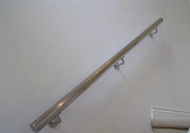 Wall Mount Stainless Steel Angle Stair Commercial Handrail Railing Bracket
