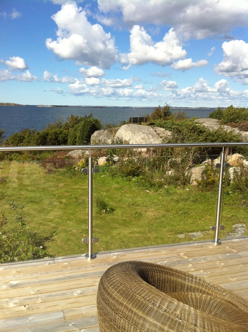 glass balustrade post for balcony railing design