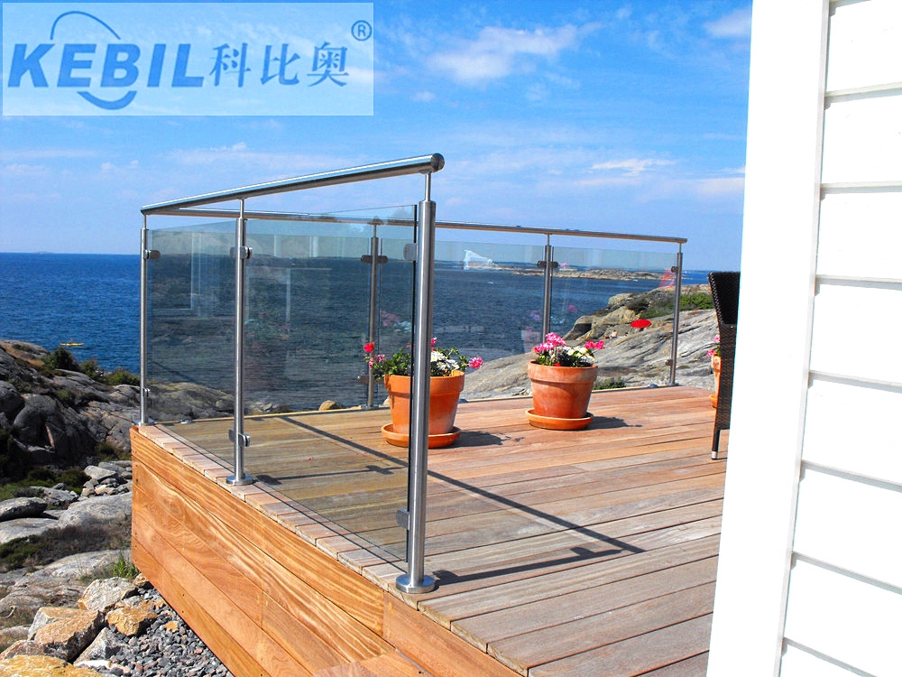 glass railing system for exterior balcony decks