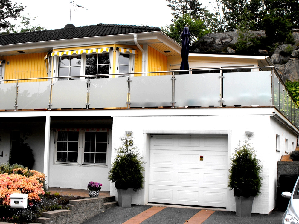stainless steel balustrade post glass balcony railings