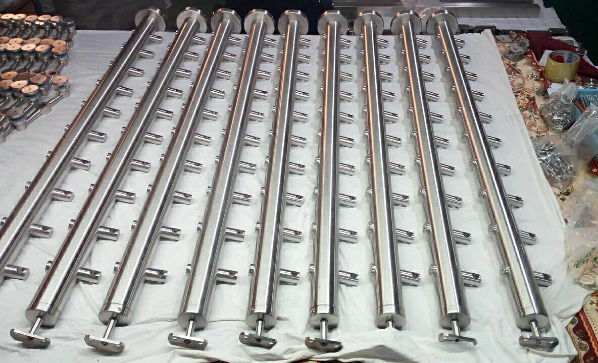 stainless steel crossbar balustrade post (LCH-101)
