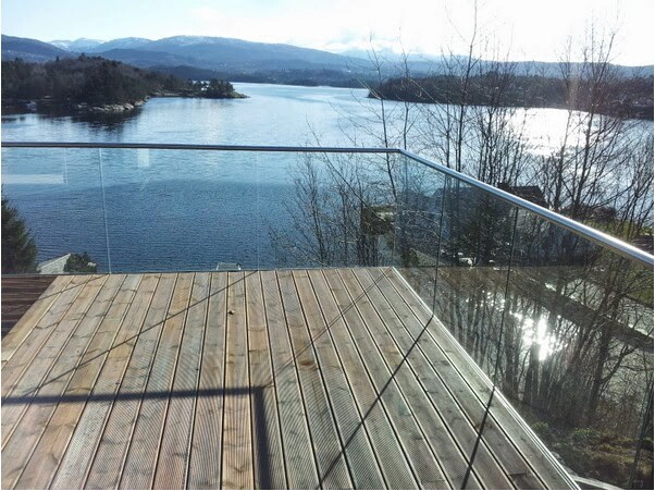 stainless steel handrail for outdoor glass railing