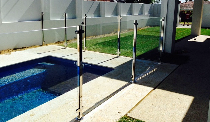 stainless steel post glass pool fencing glass holding clips