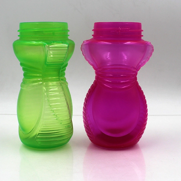 baby feeding plastic bottle
