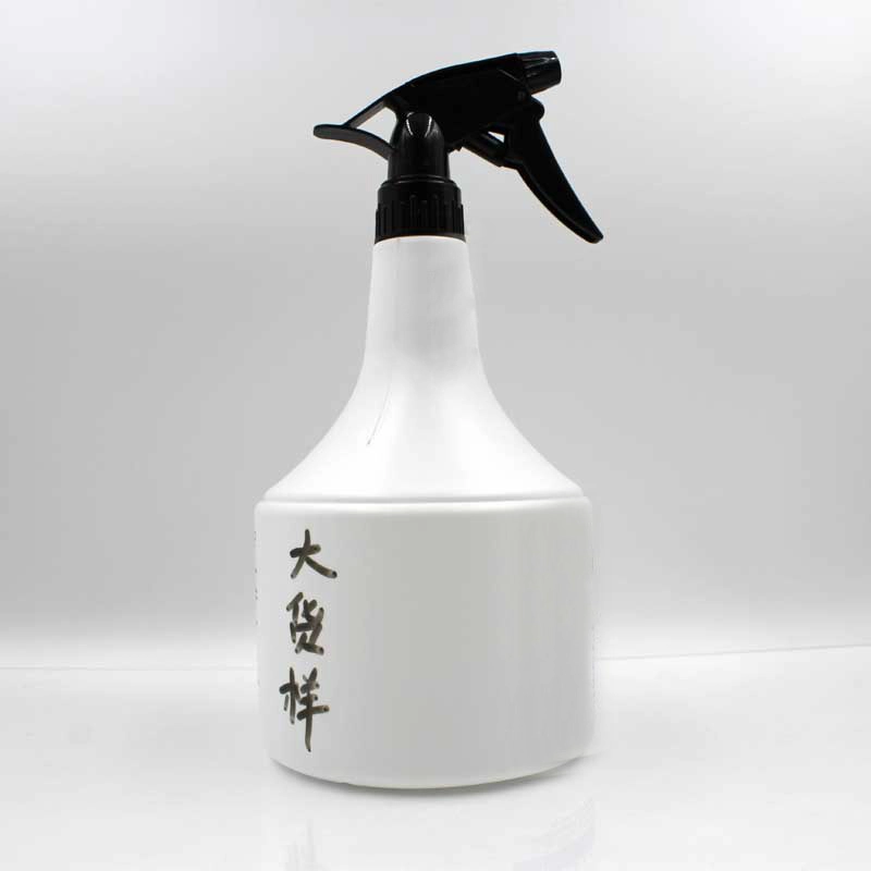 1 liter spray bottle