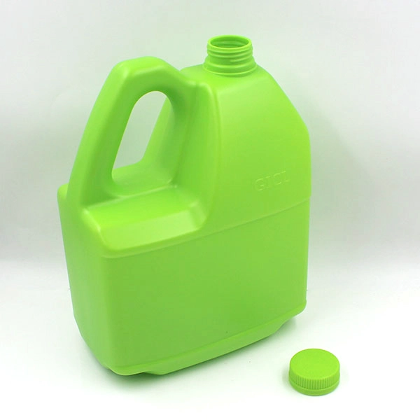 empty 4L plastic bottle