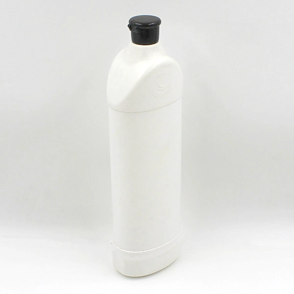 empty liquid packaging plastic bottle