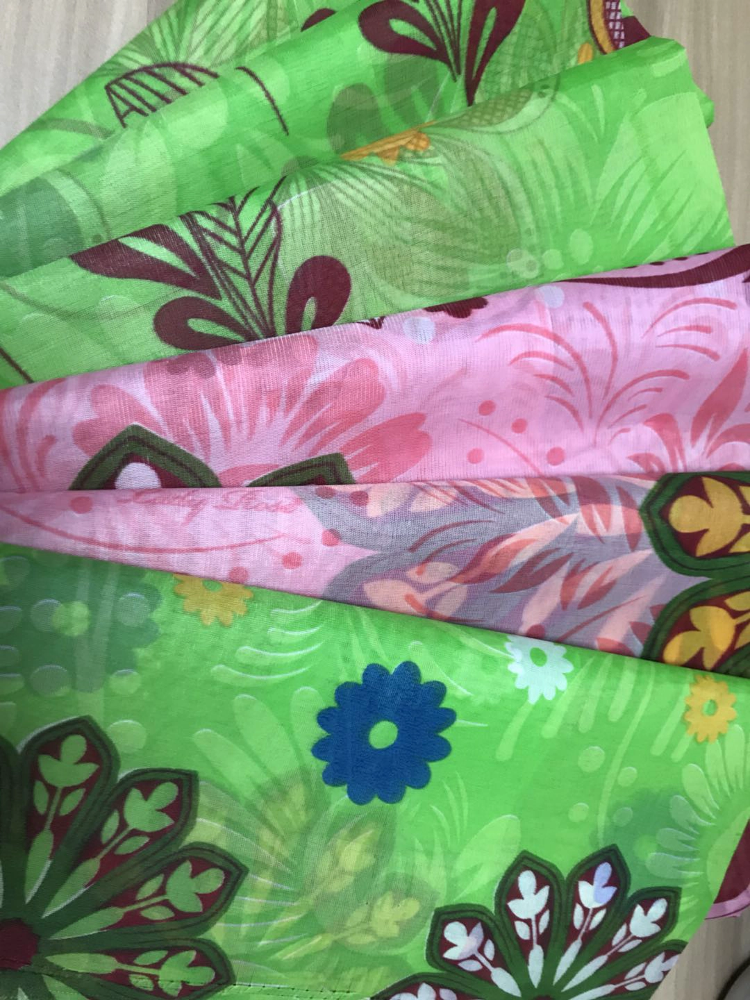 impression poly pigmentée de tissu éponge de matelas