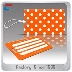 airport luggage tag to avoid losing luggage