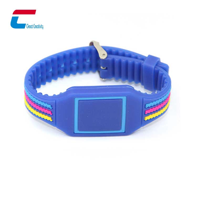 color silicone wristband