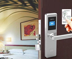 CXJ ti introduce come scegliere la smart card di controllo dell'accesso giusto