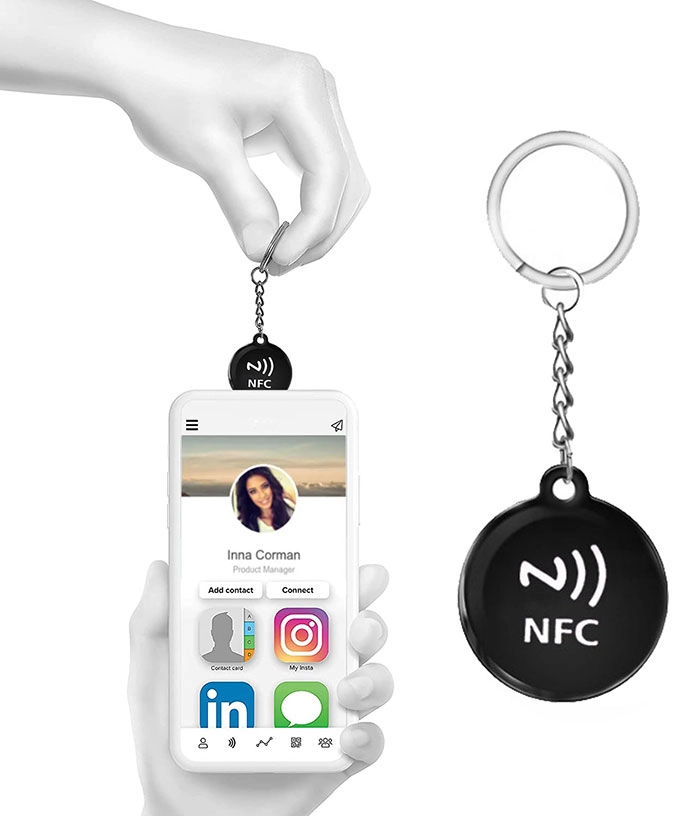 Китай Пользовательские оптовые NFC эпоксидной смолы тег брелок для ключей в социальных сетях обмена металлическое кольцо брелок для ключей производителя