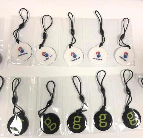 중국 인기있는 13.56Mhz NFC 에폭시 태그 키 태그 사용자 지정 제조업체