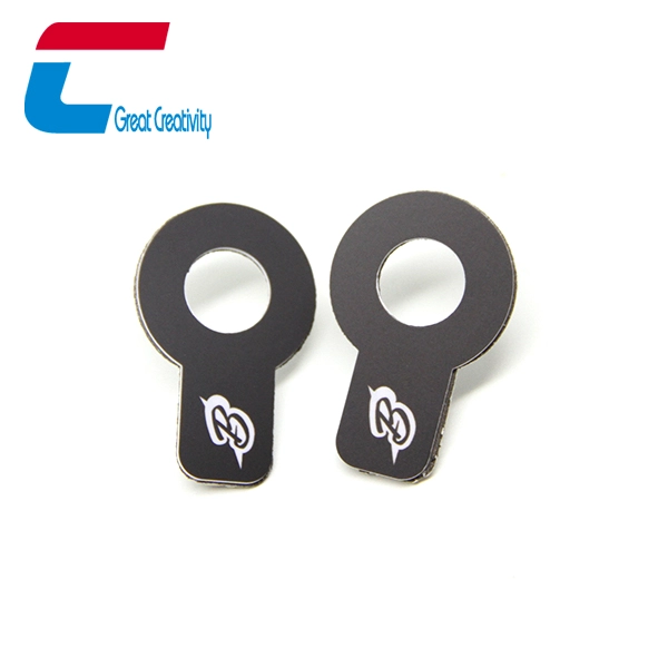 China Custom Ntag213 Anti-metal NFC Tag For Recording Data manufacturer