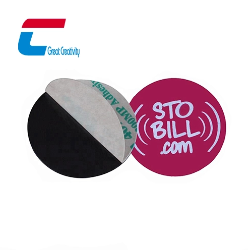 China Etiqueta RFID anti-metal rígida de 13,56 MHz com adesivo 3M fabricante