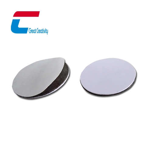 China Etiqueta RFID anti-metal rígida de 13,56 MHz com adesivo 3M fabricante