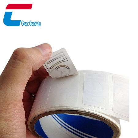 China Etiqueta RFID UHF adesiva de papel para gerenciamento de ativos fabricante