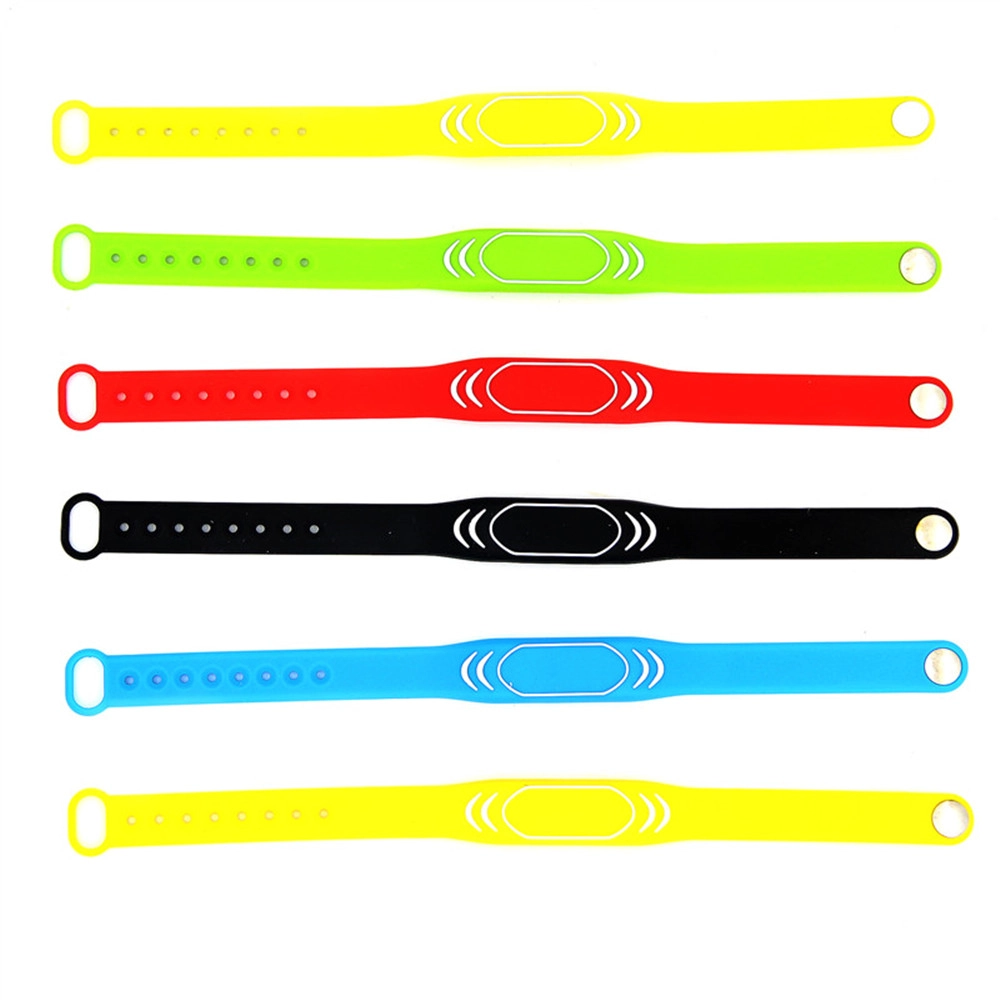 Custom Adjustable Waterproof Band Smart Bracelet RFID Silicone Token Tag 13.56Mhz IC Wristband
