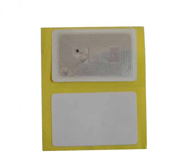 عينة مجانية طويلة المدى السلبي UHF RFID العلامة ملصق العلامة