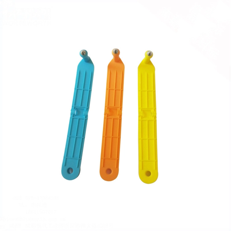 High Quality TPU Material RFID UHF Animal Ear Tag Domestic Livestock Ear Tags for Animal Tag