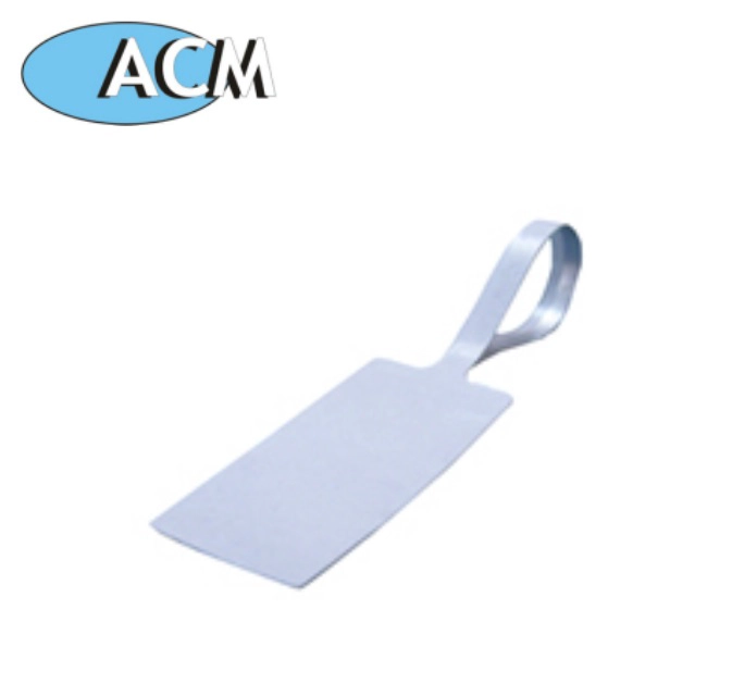 Tsina RFID Passive UHF Jewelry Price Tag na may customized na bar code Manufacturer