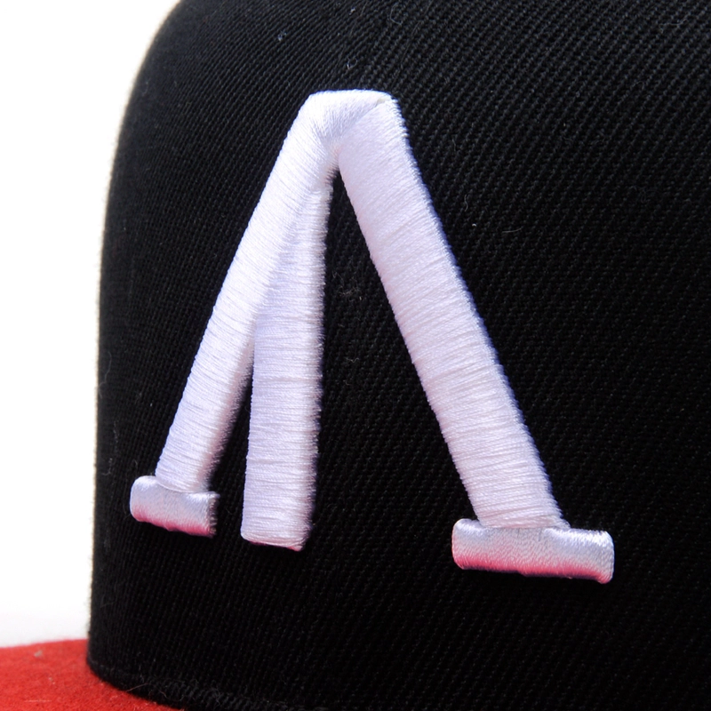6 Panel Custom Embroidery Snapback Caps