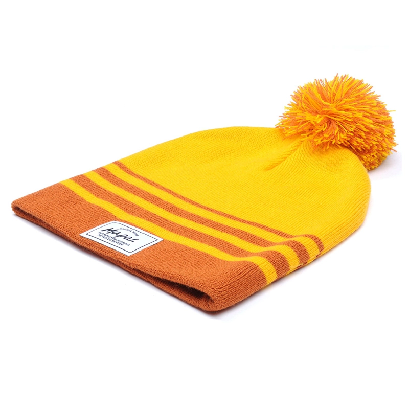 china custom beanie hats with pom