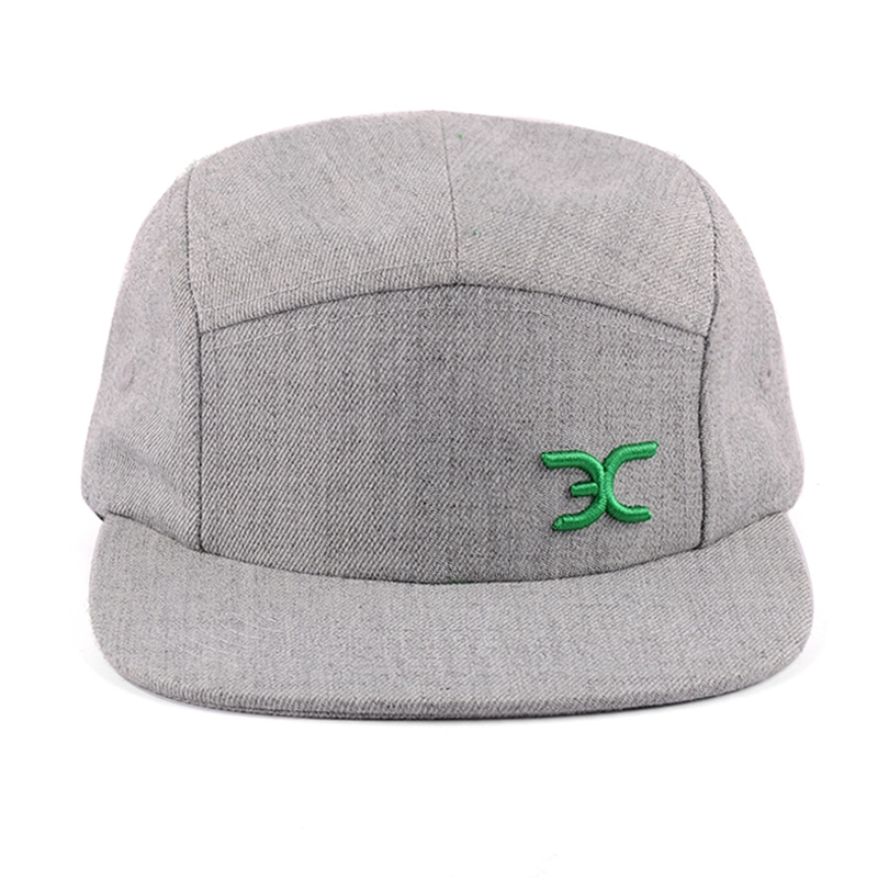 plain embroidery 5 panels caps