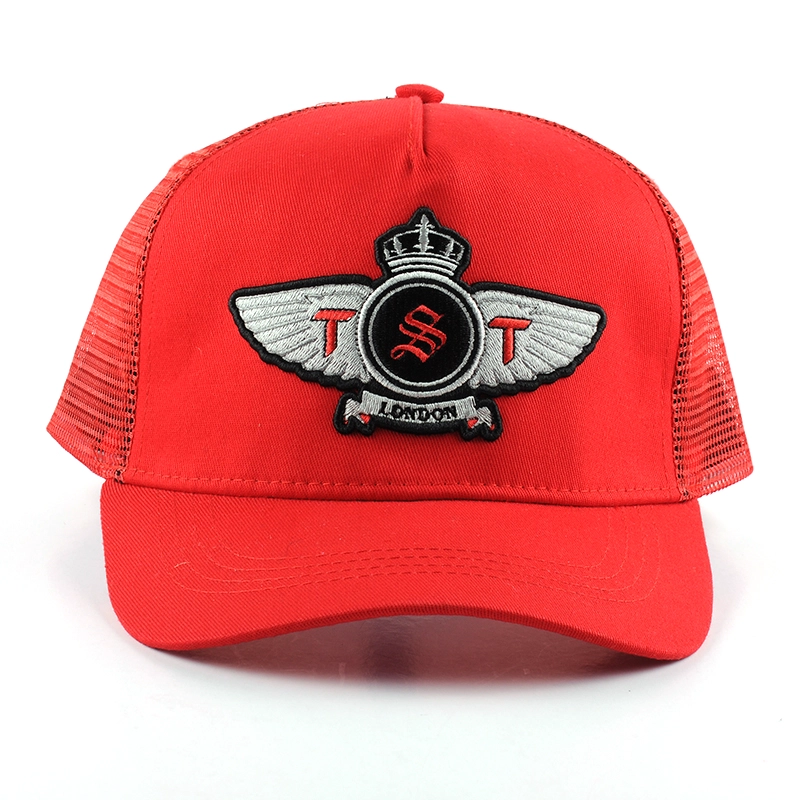 5 panels red trucker caps