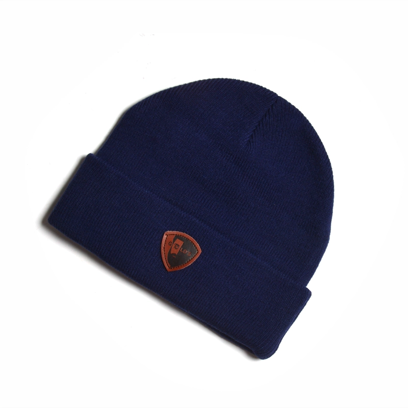 custom winter hats wholesales, wholesale winter hats on line, winter cable knit beanie