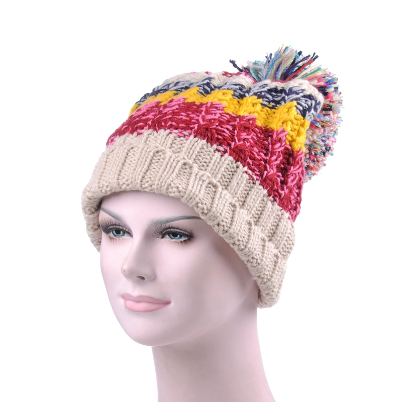beanie hat with brim China Supplier