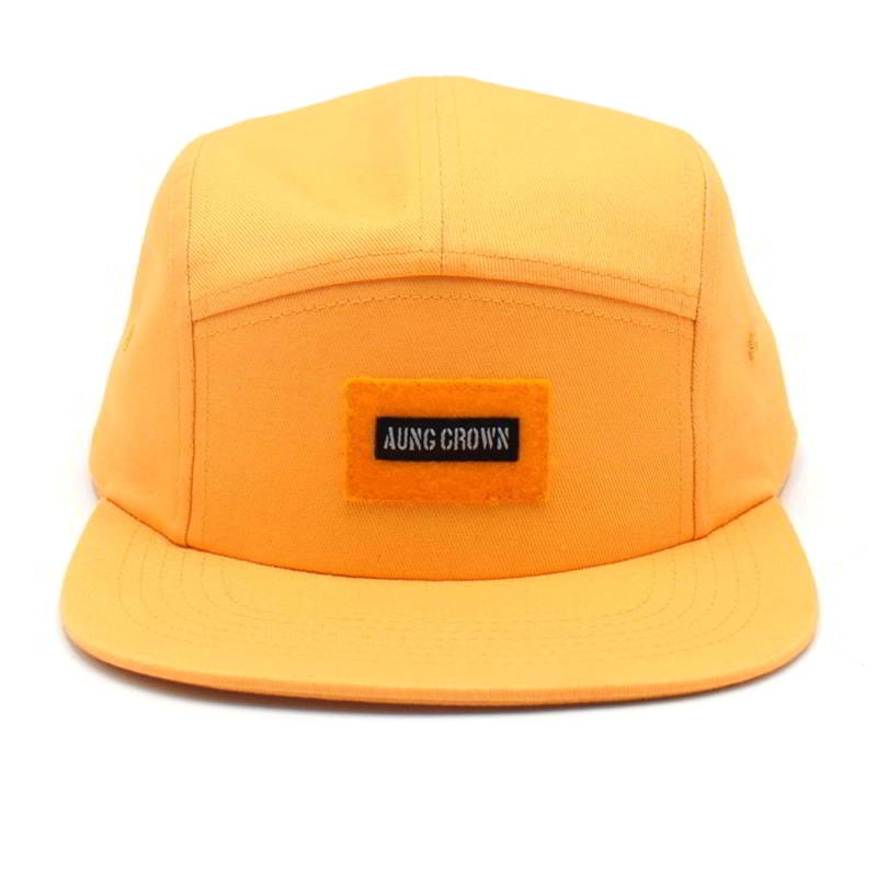 plain logo 5 panels caps