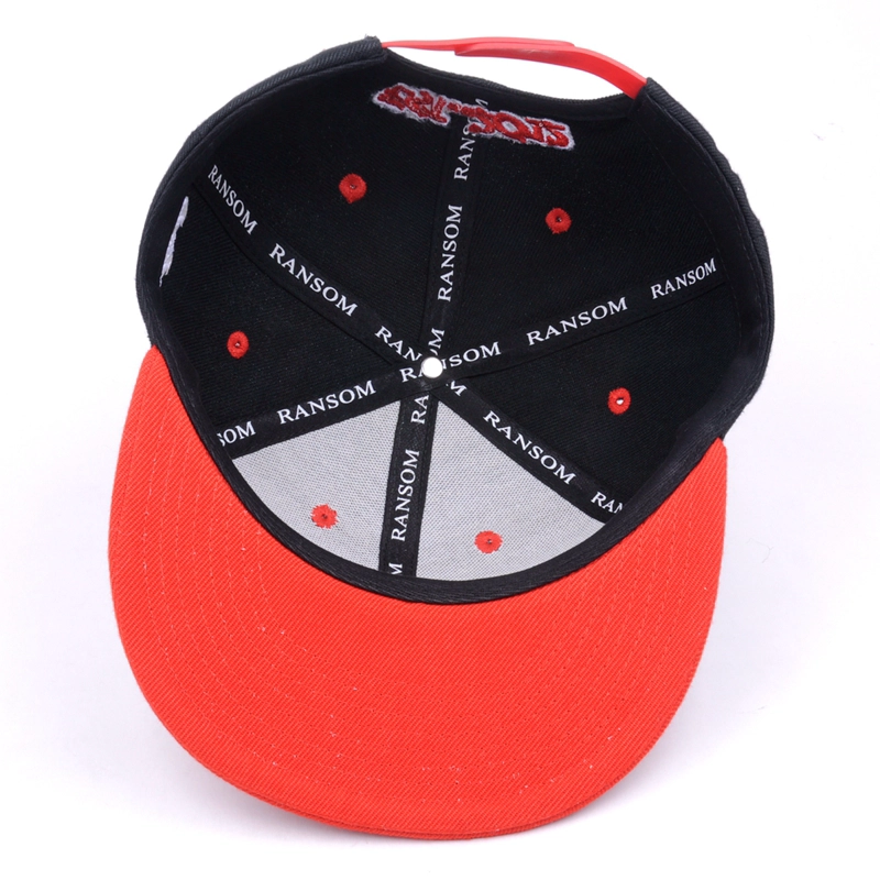 Tampão feito sob encomenda do Snapback da forma acrílica de 100% com bordado