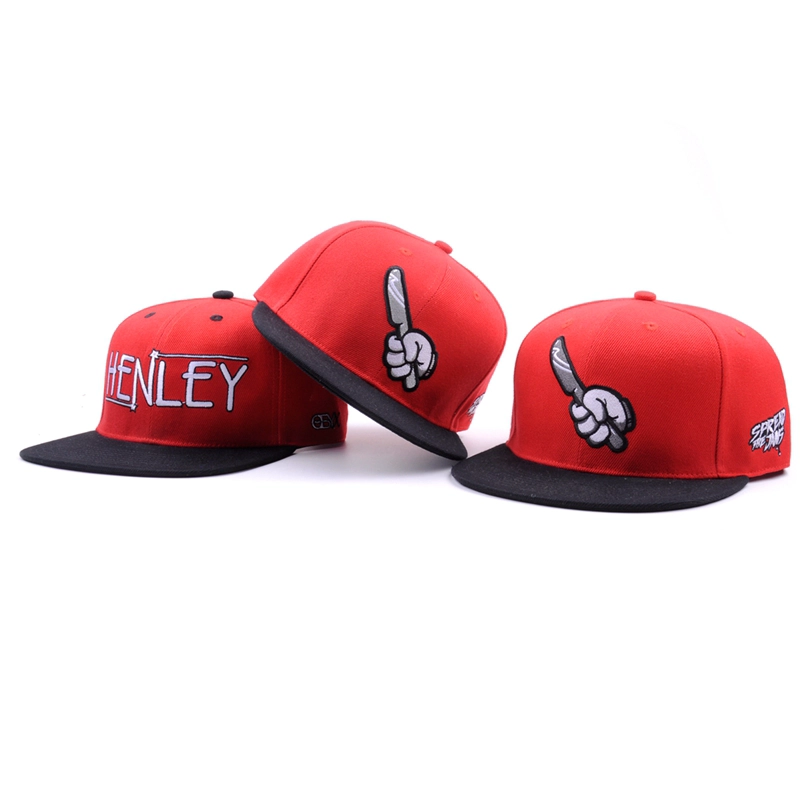 La moda 100% del algodón bordada modifica los sombreros del Snapback para requisitos particulares al por mayor