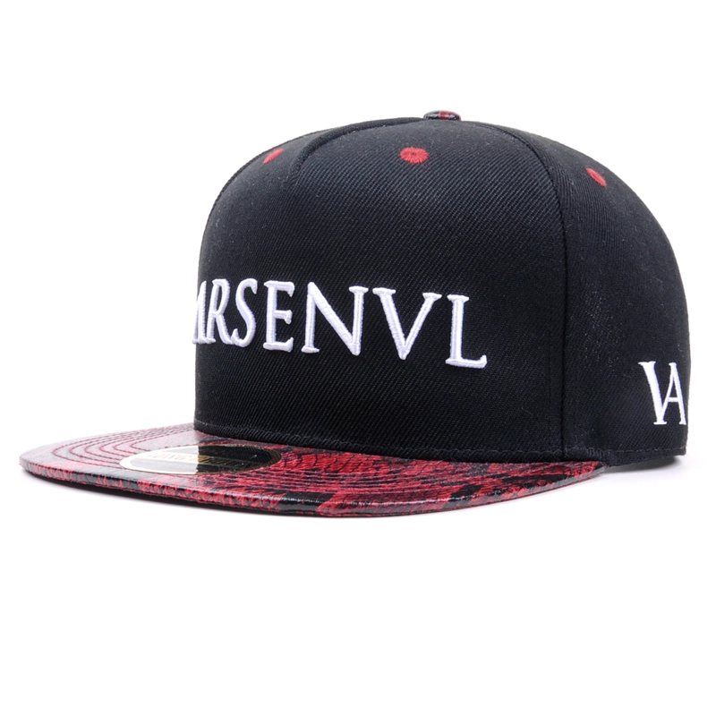 Cappellino snapback piatto con ricamo 3D