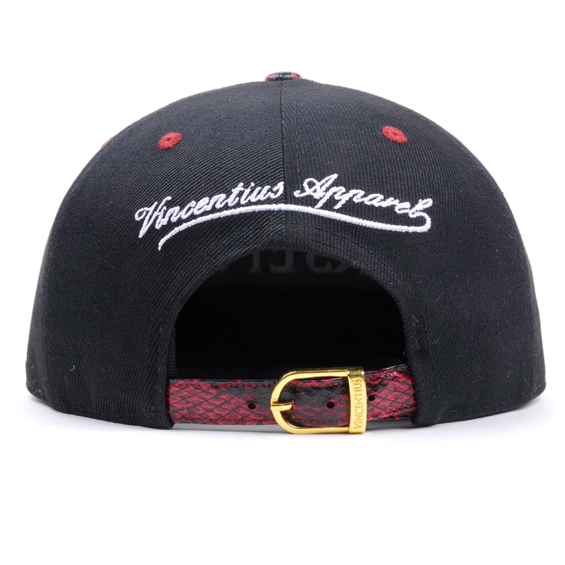 Cappellino snapback piatto con ricamo 3D