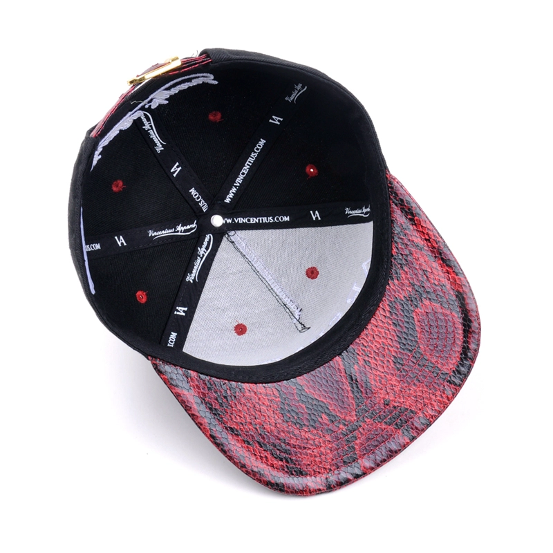 Cappellino snapback piatto con ricamo 3D