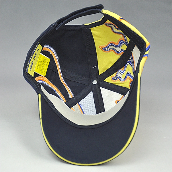 3D embroidery splicing baseball cap