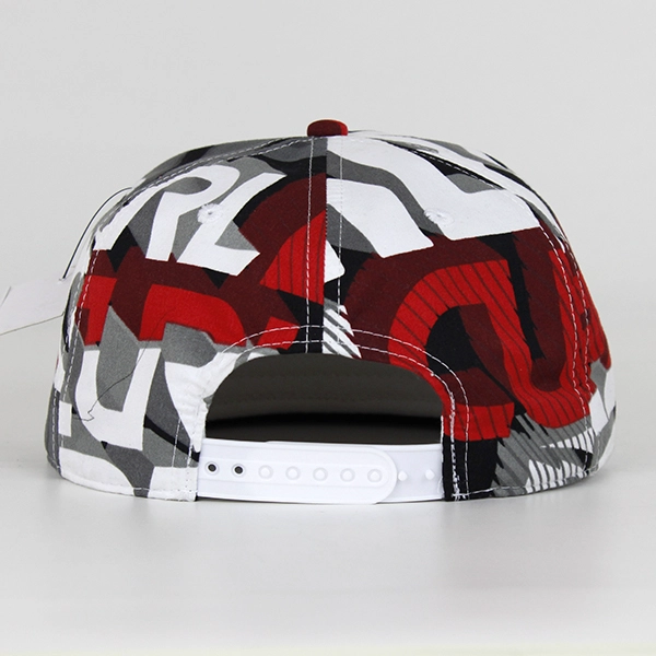 Создайте свой собственный Snapback крышка / шляпы