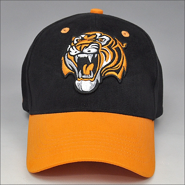 Embroidery animal face baseball cap