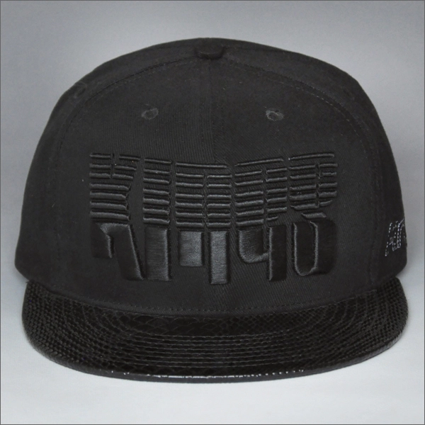 Fashionable leather brim snapback hat