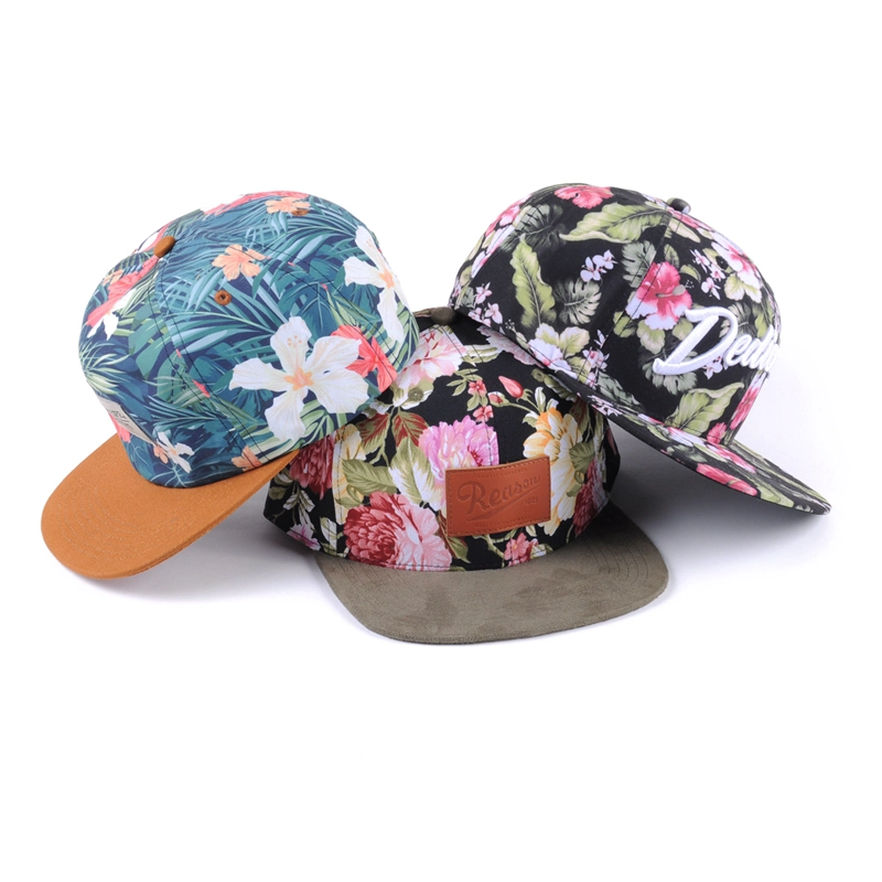 Casquette plate de baseball à broderie florale