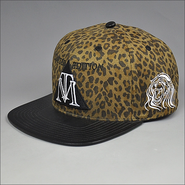 OEM animal printed embroidery snap back cap
