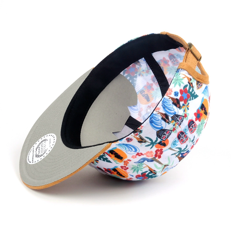 Las tapas Snapback de verano ventilan la costumbre