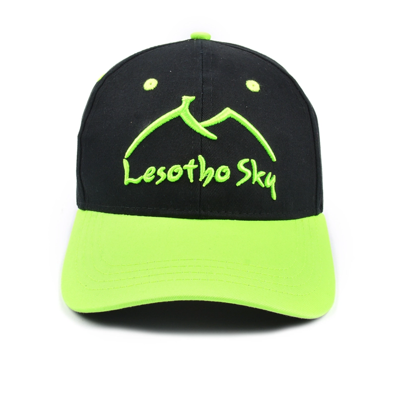 cappellino da baseball con logo, cappellino sportivo di design