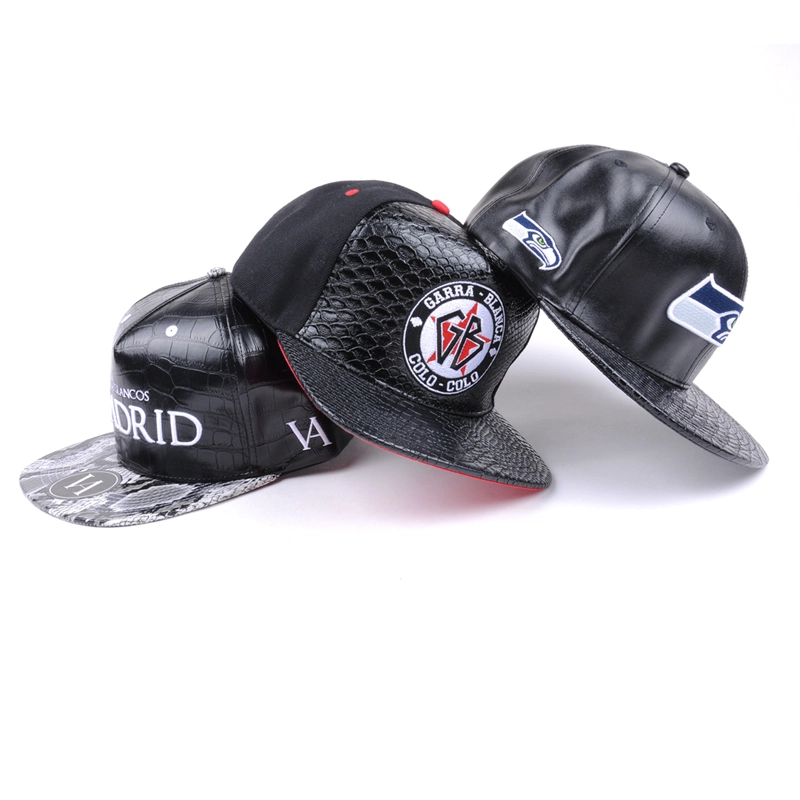 schwarzes Leder Stickerei Hysteresenkappen Custom Design zum Verkauf