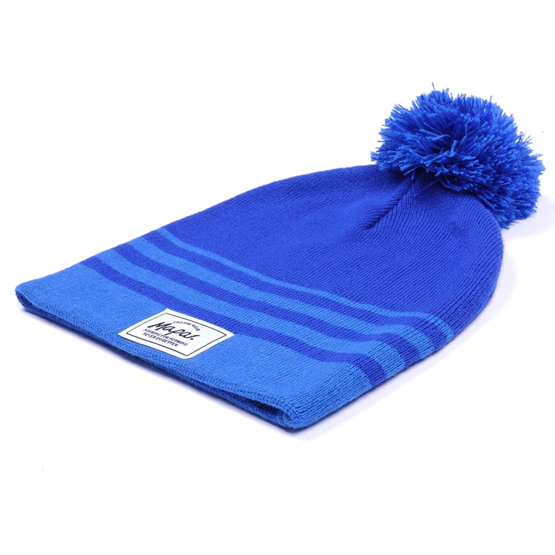 op maat gemaakte, geborduurde muts, op maat gemaakte beaniehoeden met bal bovenop