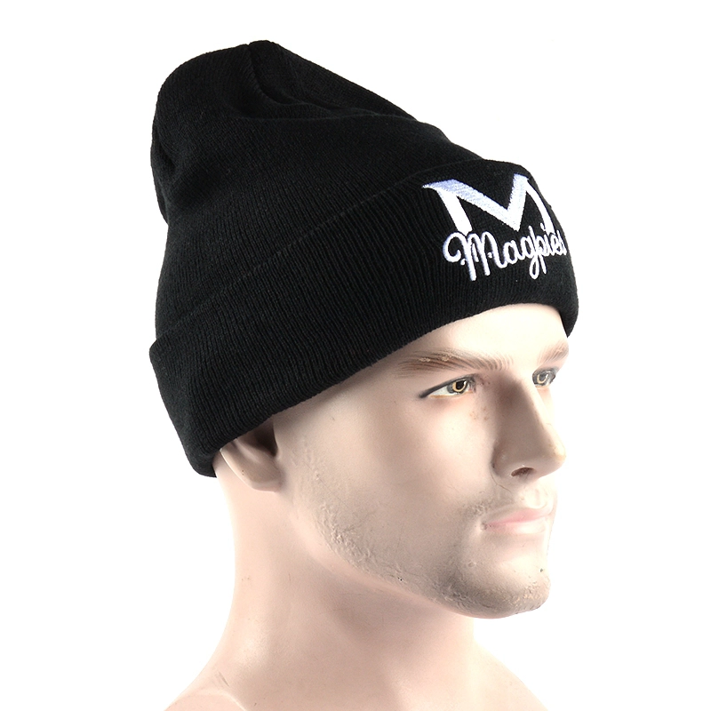gorro de porcelana blanco y negro